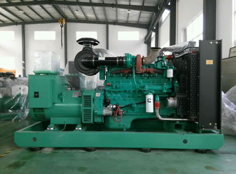 鸡冠柴油发电机组